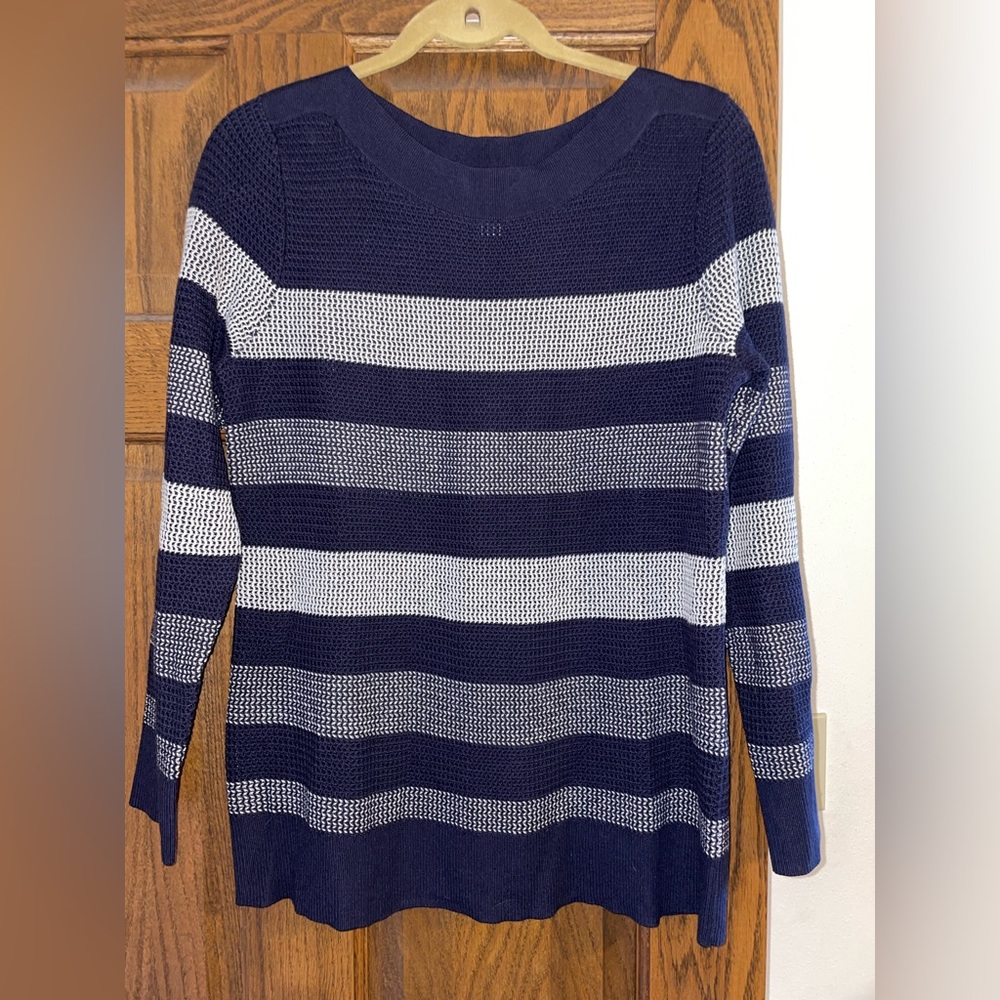 Women’s striped sweater